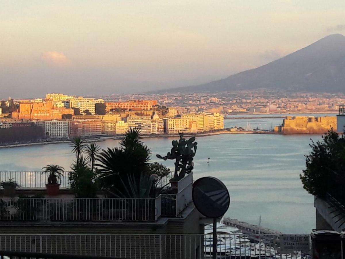 Orazio On The Castle By Dimorra Apartment Naples Exterior photo